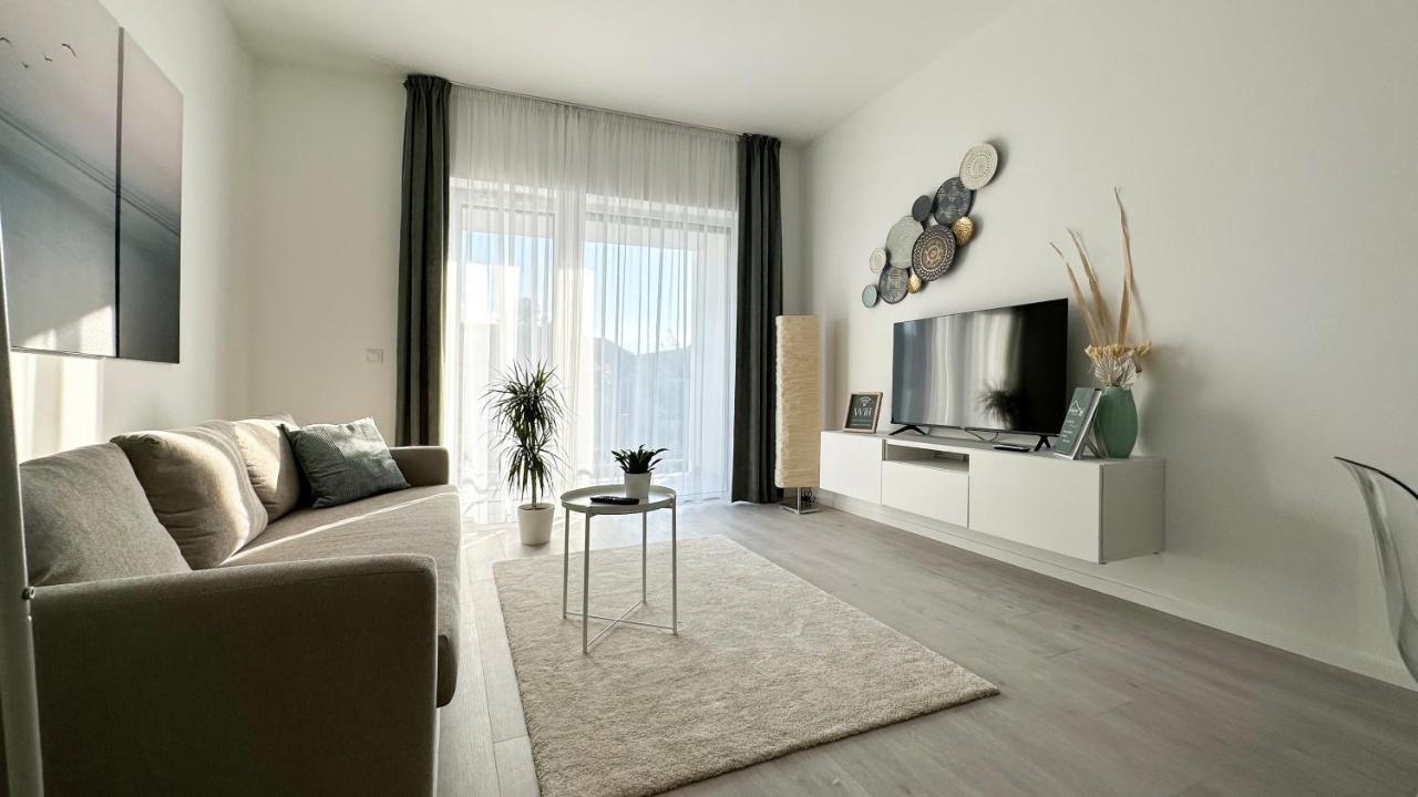 Linden Apartman 104 - Adults Only Мошонмадяровар Екстер'єр фото