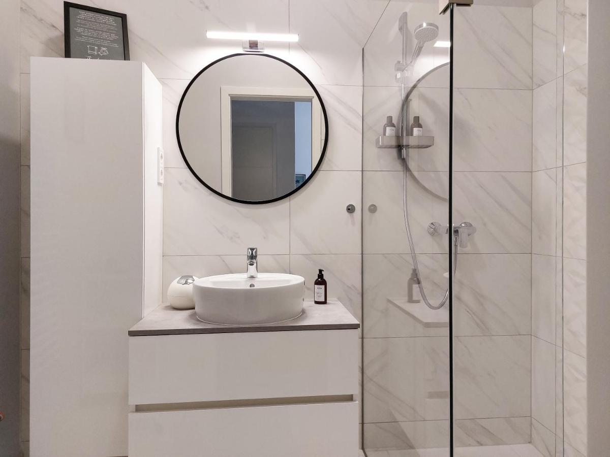 Linden Apartman 104 - Adults Only Мошонмадяровар Екстер'єр фото